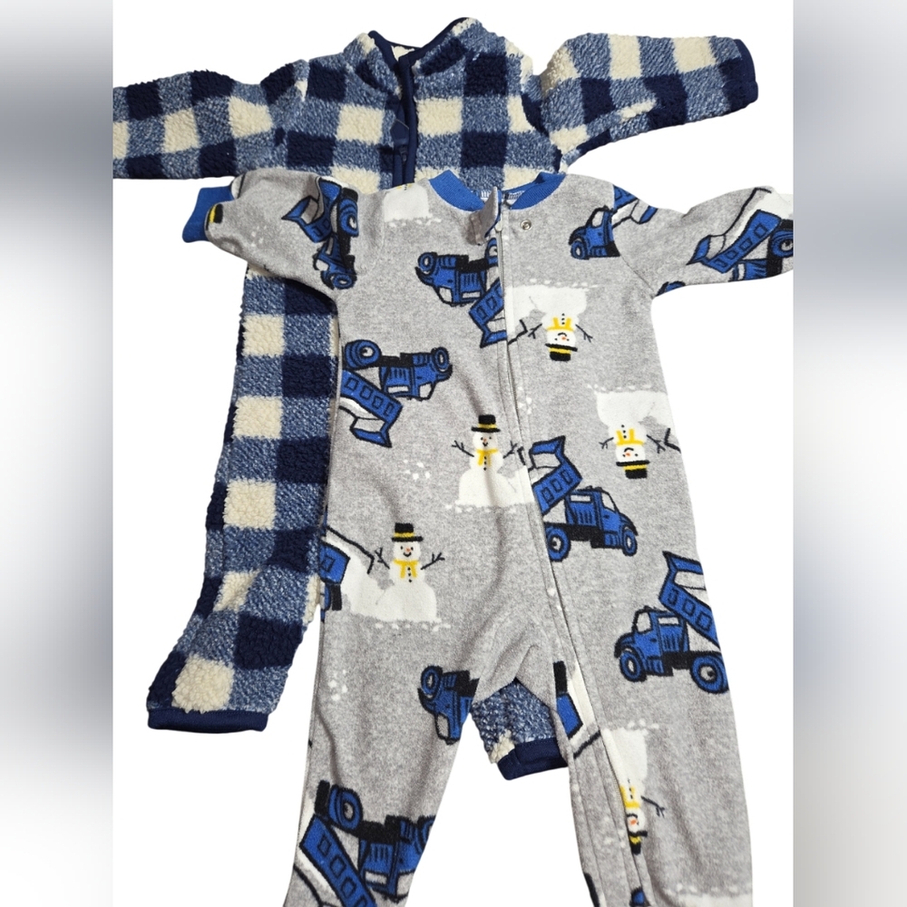 Carter's Infant 2pc Pajamas Footies Gray w/Snowman & BlueWhite Checkered EUC